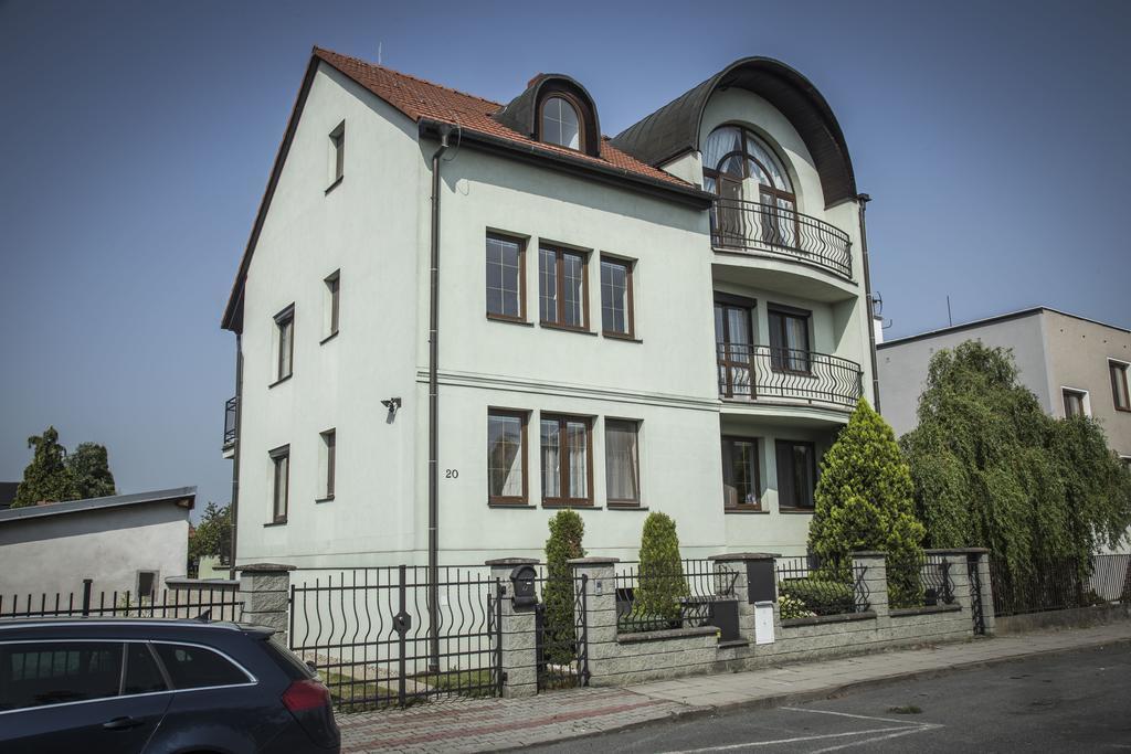 Villa Grande - Apartmany Olomouc Exterior photo